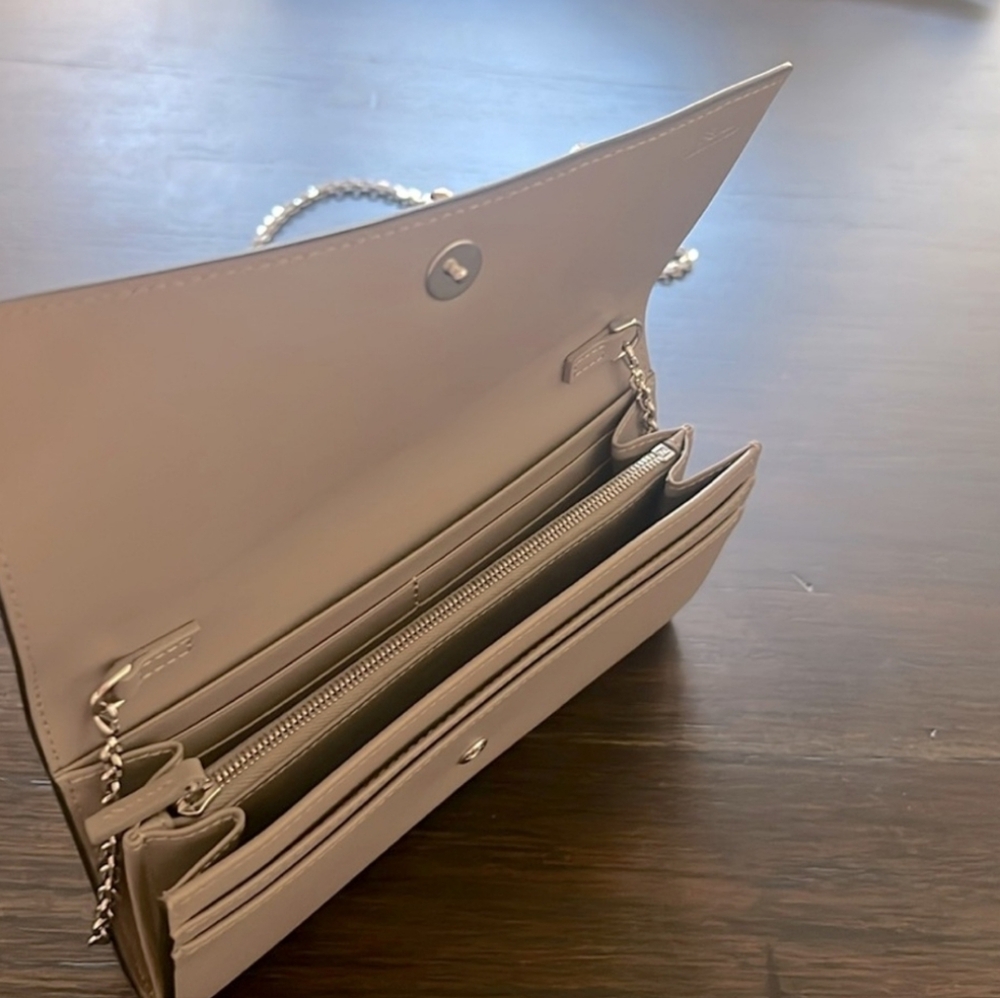 Fendi Tan Clutch with Chain Strap - Picture 6 of 12